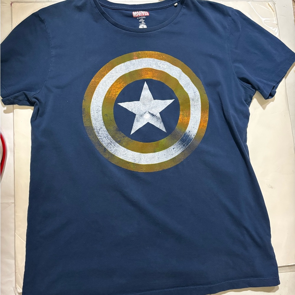 Marvel Navy T-Shirt with Captain America Shield